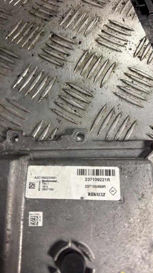 Calculateur moteur DACIA SANDERO 2 PHASE 2 Essence - Image 3