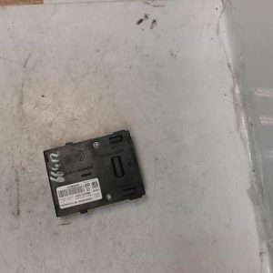 Lecteur de carte (neiman) RENAULT MEGANE 3 PHASE 1 Diesel - Image 1