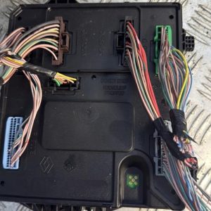 Boitier BSI RENAULT SCENIC 3 PHASE 3 Diesel - Image 1