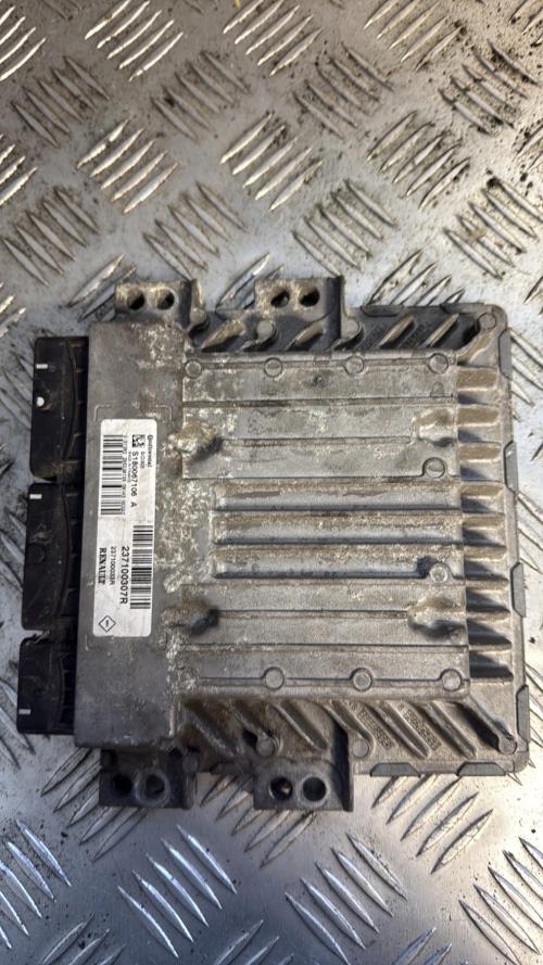 Calculateur moteur RENAULT MEGANE 3 PHASE 1 COUPE Diesel - Image 1