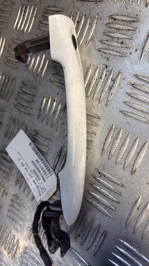 Poignee porte avant gauche RENAULT MEGANE 3 PHASE 3 Diesel - Image 1