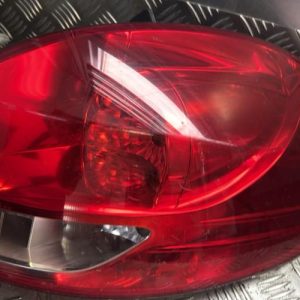 Feu arriere principal droit (feux) RENAULT CLIO 3 PHASE 2 BREAK Diesel - Image 1