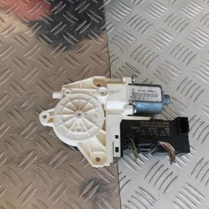 Moteur leve vitre avant gauche PEUGEOT 407 PHASE 2 BREAK Diesel - Image 1