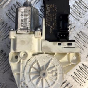 Moteur leve vitre avant gauche PEUGEOT 407 PHASE 1 Diesel - Image 1