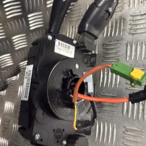 Com (Bloc Contacteur Tournant+Commodo Essuie Glace+Commodo Phare) PEUGEOT 407 PHASE 1 Diesel - Image 1