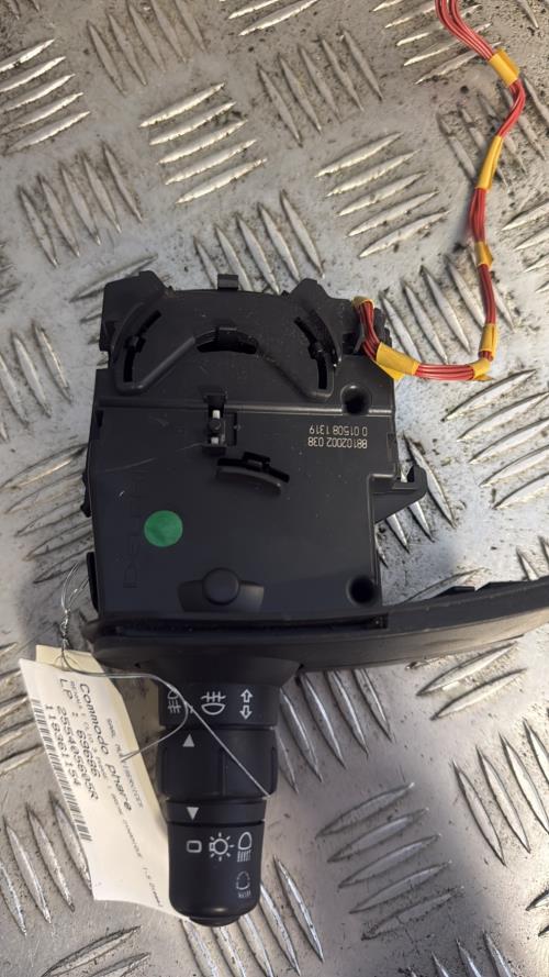 Commodo phare RENAULT CLIO 3 PHASE 1 BREAK Diesel - Image 4