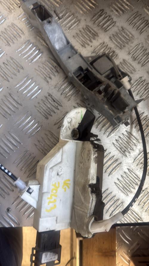 Serrure avant gauche PEUGEOT 308 1 PHASE 1 Diesel - Image 3