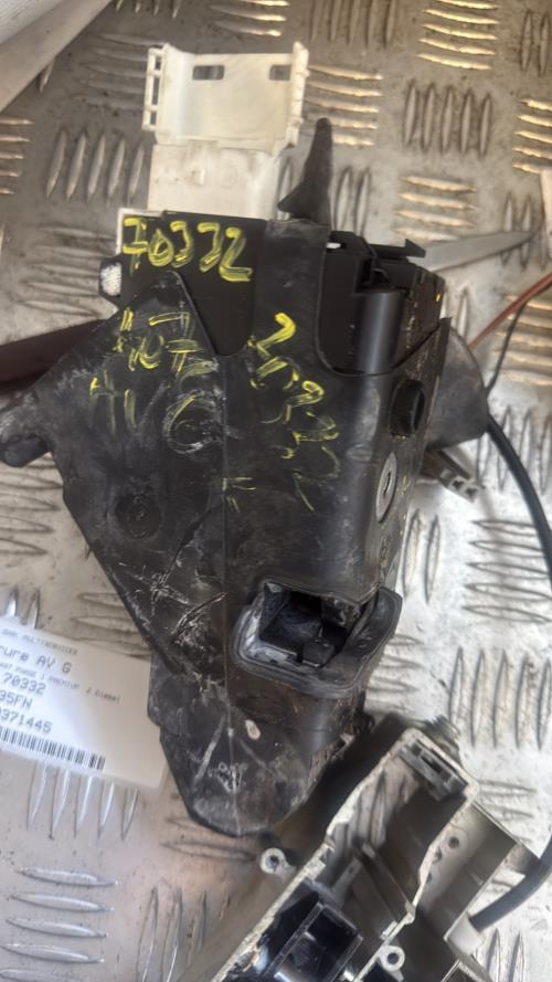 Serrure avant gauche PEUGEOT 407 PHASE 1 Diesel - Image 1