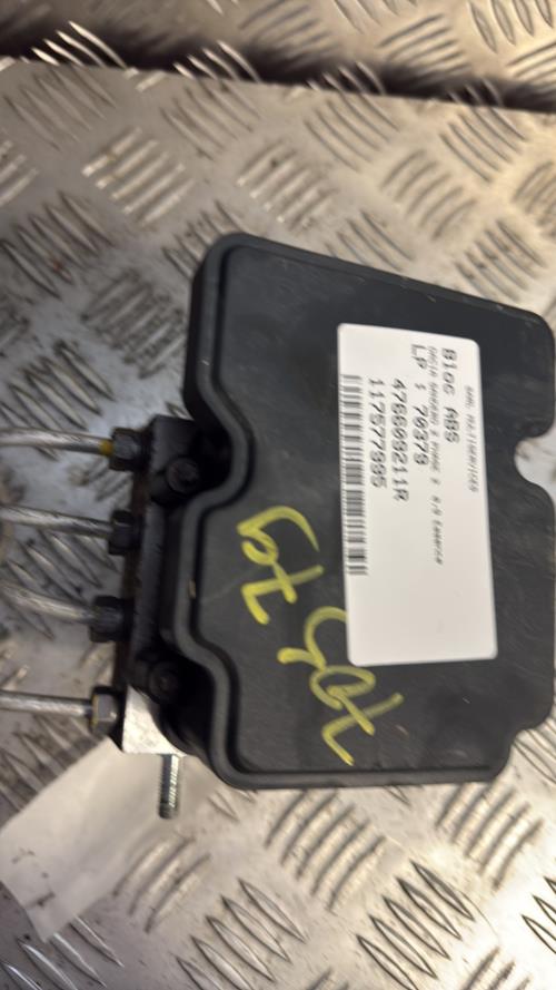 Bloc ABS (freins anti-blocage) DACIA SANDERO 2 PHASE 2 Essence - Image 3