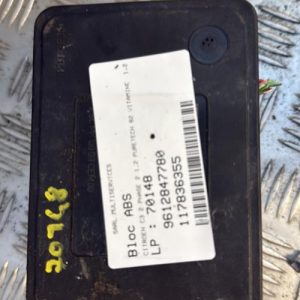 Bloc ABS (freins anti-blocage) CITROEN C3 2 PHASE 2 Essence - Image 1