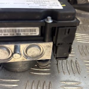 Bloc ABS (freins anti-blocage) RENAULT MODUS PHASE 1 Essence - Image 1