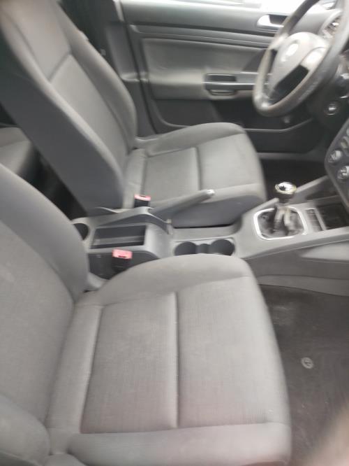 Pare choc arriere VOLKSWAGEN GOLF 5 Diesel - Image 10