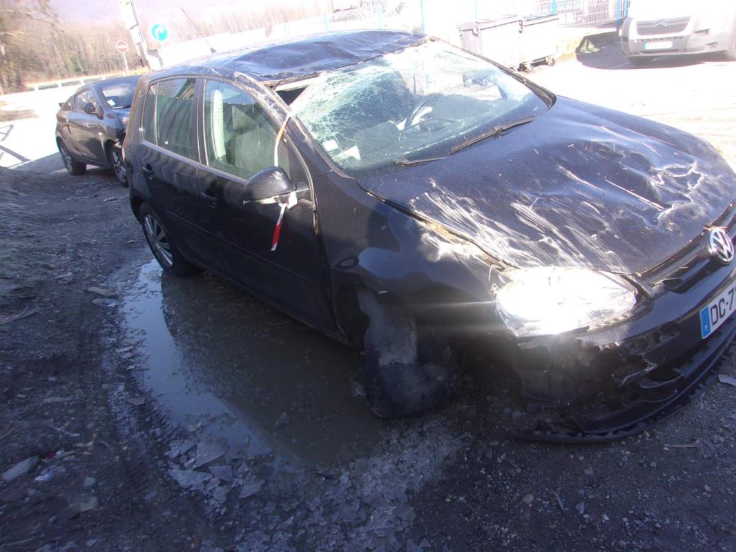 Feu arriere principal gauche (feux) VOLKSWAGEN GOLF 5 - Image 4