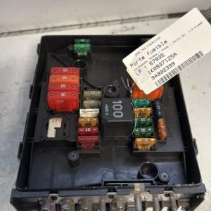 Porte fusible VOLKSWAGEN TOURAN 1 PHASE 1 Diesel - Image 1