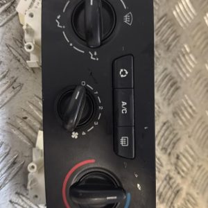 Commande chauffage CITROEN C4 1 PHASE 1 Essence - Image 1