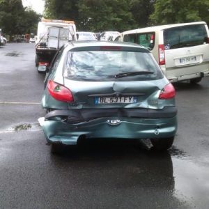 Boitier servitude moteur (BSM) PEUGEOT 206 PHASE 2 - Image 2