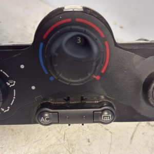 Commande chauffage RENAULT CLIO 3 PHASE 1 Essence - Image 1