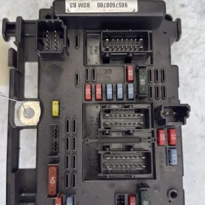 Boitier servitude moteur (BSM) PEUGEOT 206 PHASE 2 Essence - Image 1