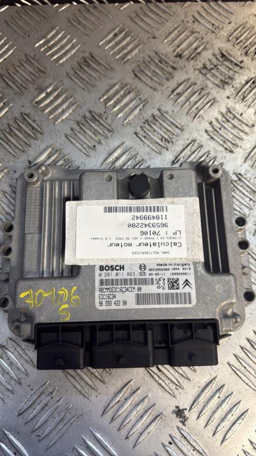 Calculateur moteur CITROEN C4 1 PHASE 1 Diesel - Image 3