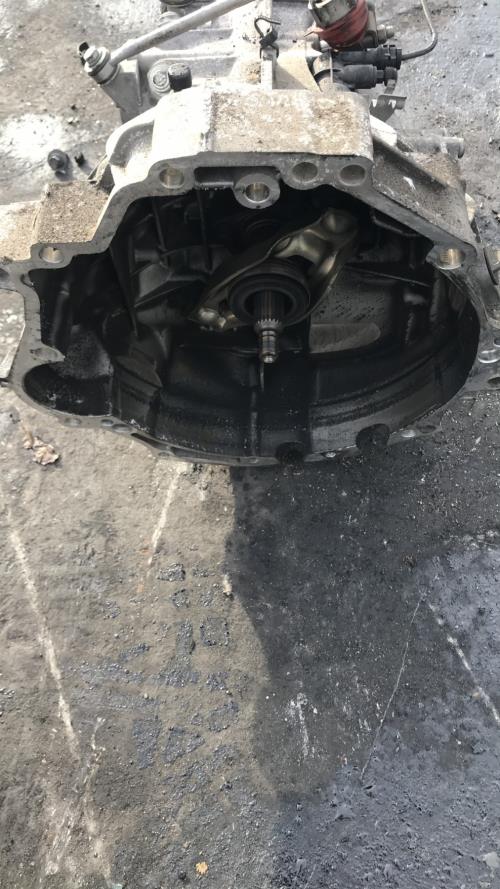 Boite de vitesses AUDI A4 2 AVANT PHASE 2 BREAK Diesel - Image 3