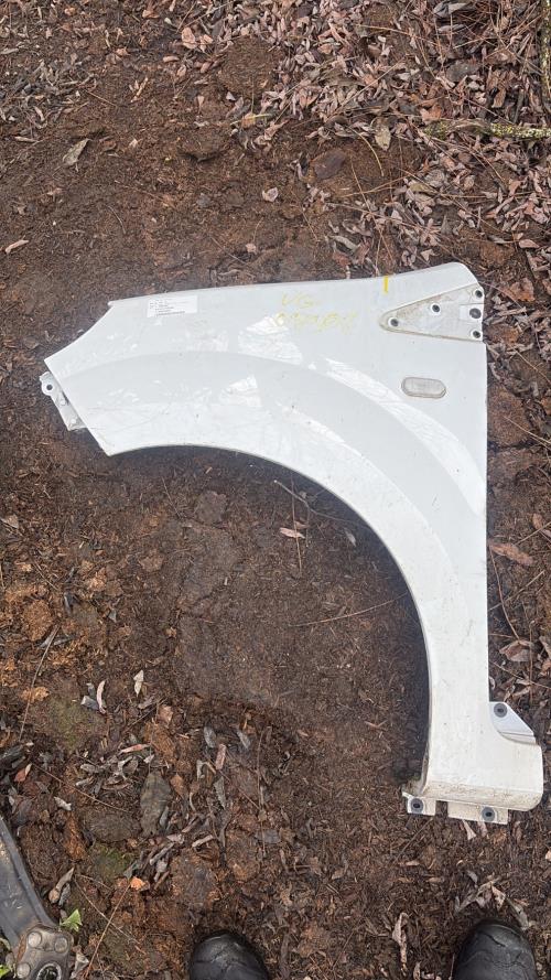 Aile avant gauche RENAULT TWINGO 2 PHASE 2 Essence - Image 1