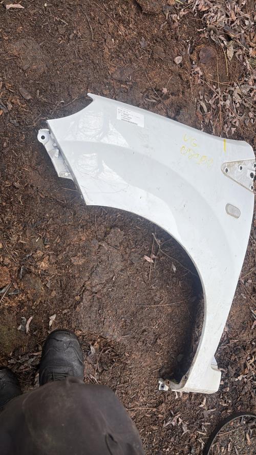 Aile avant gauche RENAULT TWINGO 2 PHASE 2 Essence - Image 3