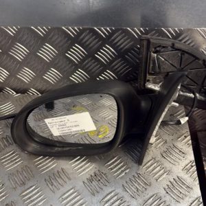 Retroviseur gauche VOLKSWAGEN GOLF 5 Diesel - Image 1