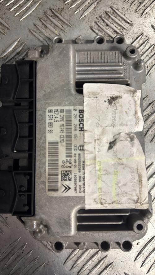 Calculateur moteur CITROEN C4 1 PHASE 1 Essence - Image 3