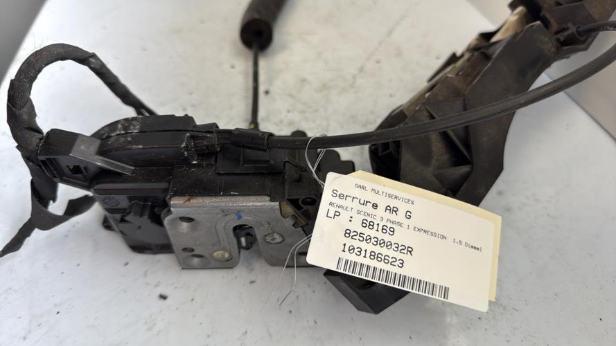 Serrure arriere gauche RENAULT SCENIC 3 PHASE 1 Diesel - Image 1