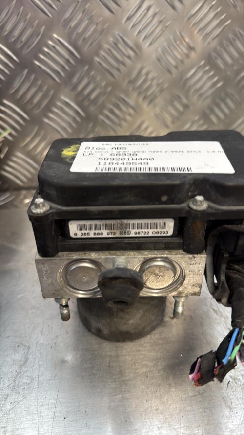 Bloc ABS (freins anti-blocage) KIA CEE-D 1 SPORT WAGON PHASE 2 BREAK Diesel - Image 2