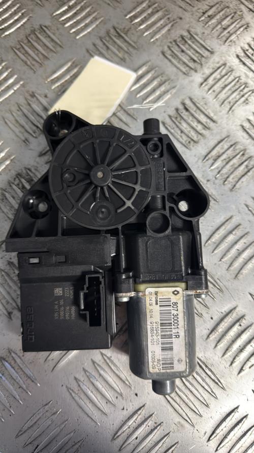 Moteur leve vitre avant droit RENAULT GRAND SCENIC 3 PHASE 1 Diesel - Image 2