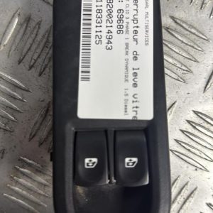 Interrupteur de leve vitre avant gauche RENAULT CLIO 3 PHASE 1 BREAK Diesel - Image 1