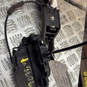 Serrure avant droit RENAULT CLIO 3 PHASE 2 BREAK Diesel - Image 1