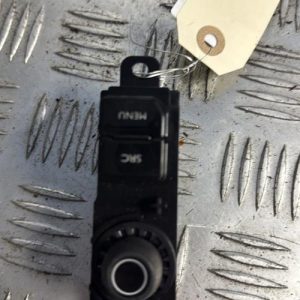 Commande autoradio PEUGEOT 2008 1 PHASE 1 Diesel - Image 1