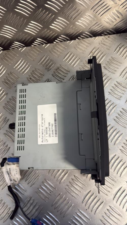 Autoradio d'origine DACIA LODGY PHASE 1 Essence - Image 2