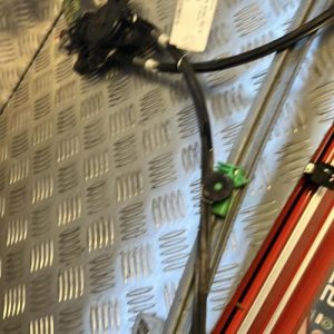 Leve vitre electrique avant droit PEUGEOT 306 PHASE 2 Essence - Image 1