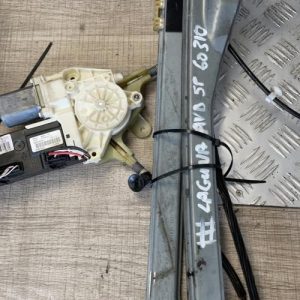 Leve vitre electrique avant droit RENAULT LAGUNA 3 PHASE 1 Diesel - Image 1