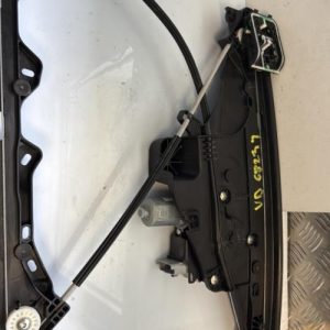 Leve vitre electrique avant droit PEUGEOT 2008 2 Essence - Image 1