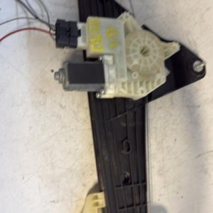 Leve vitre electrique avant droit RENAULT CLIO 5 PHASE 1 Essence - Image 1