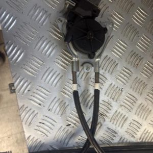 Leve vitre electrique avant droit CITROEN JUMPY 1 PHASE 1 Diesel - Image 1