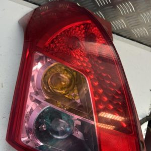 Feu arriere principal gauche (feux) SUZUKI SWIFT 3 Diesel - Image 1