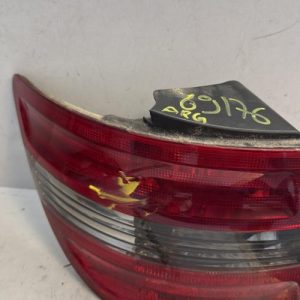 Feu arriere principal gauche (feux) MERCEDES CLASSE B 245 PHASE 1 Diesel - Image 2