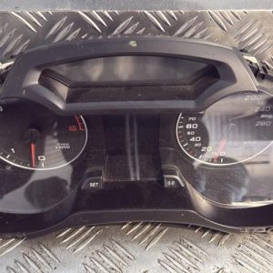 Compteur AUDI A4 3 PHASE 1 Diesel - Image 1