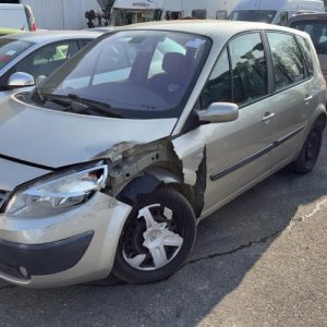 Vitre avant gauche RENAULT SCENIC 2 PHASE 1 Diesel - Image 1