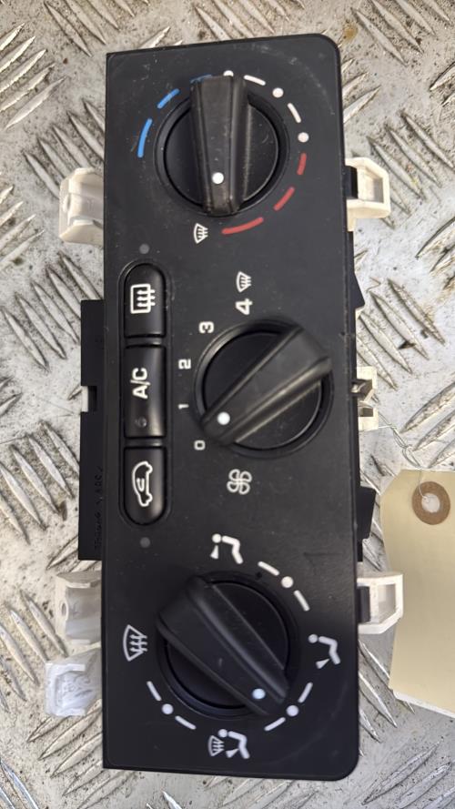 Commande chauffage CITROEN C3 1 PHASE 2 Diesel - Image 3