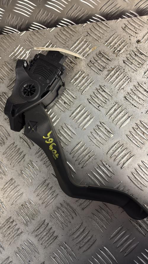 Pedale d'accelerateur CITROEN C3 1 PHASE 2 Diesel - Image 4