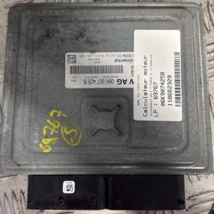 Calculateur moteur VOLKSWAGEN GOLF 7 PHASE 2 Essence - Image 1