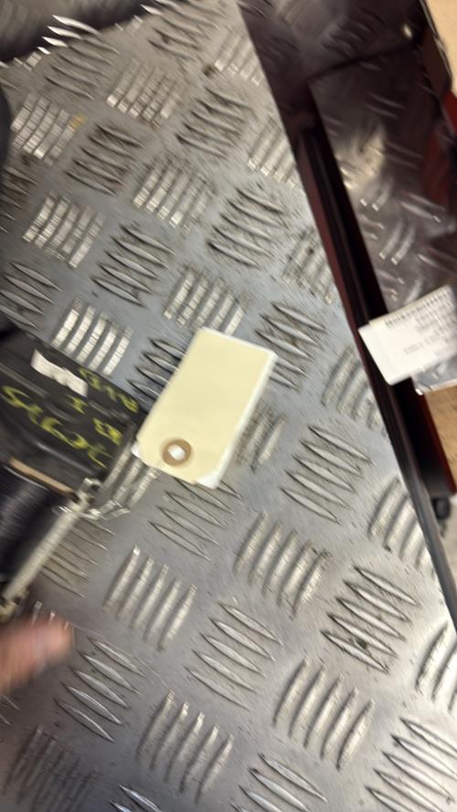 Ceinture avant droit CITROEN C3 1 PHASE 2 Essence - Image 1