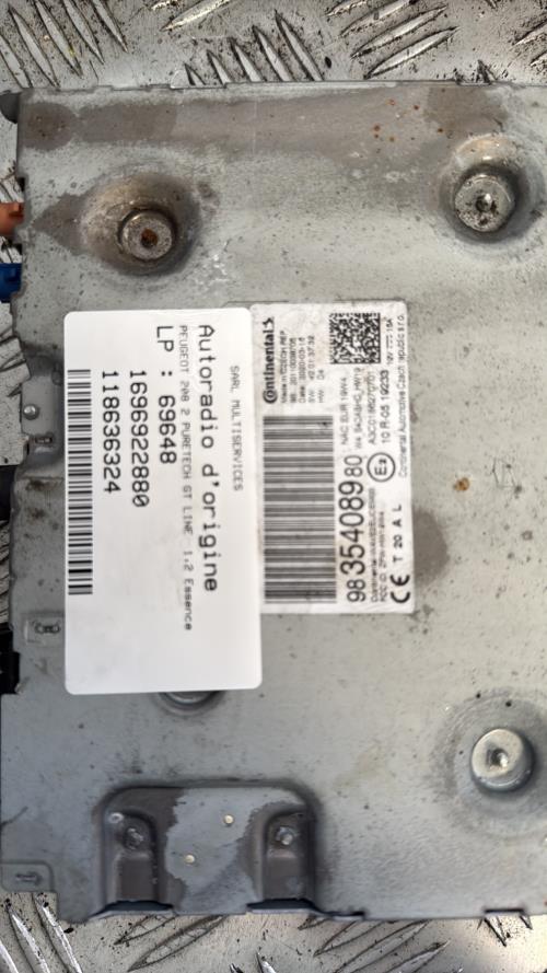 Autoradio d'origine PEUGEOT 208 2 PHASE 1 Essence - Image 2