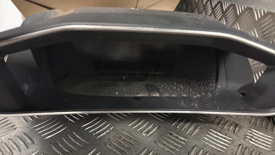 Compteur PEUGEOT 208 2 PHASE 1 Essence - Image 2